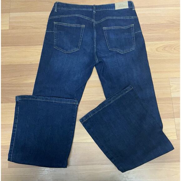 Amisu Flared Leg Dark Wash Women Jeans Size 14 Excellent Condition Like New - Picture 7 of 11